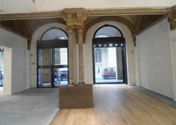 INTERNO - Shop via Luigi Carlo Farini, Bologna (neighborhood Centro Storico) - photo 25