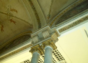 AFFRESC - Shop via Luigi Carlo Farini, Bologna (neighborhood Centro Storico) - photo 34