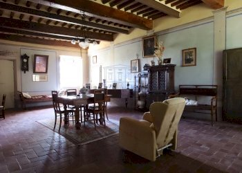 vendesi casa colonica con terrazzaIMG_8531.JPG - Casale Via di Collecchio, Capannori - foto 15