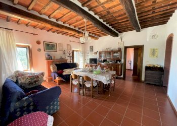 Casa colonica in zona collinare con piscina (40).j - Casale Via di Mammoli, Lucca - foto 10