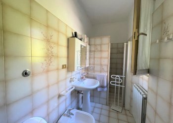 Casa colonica in zona collinare con piscina (34).j - Casale Via di Mammoli, Lucca - foto 15