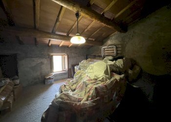 Casa colonica in zona collinare con piscina (29).j - Casale Via di Mammoli, Lucca - foto 17