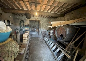 Casa colonica in zona collinare con piscina (12).j - Casale Via di Mammoli, Lucca - foto 24