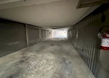 Box Corso limone piemonte, Ventimiglia - photo 3