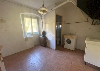 Four-room apartment Via Pian del Mulino, Sant'Olcese - photo 9