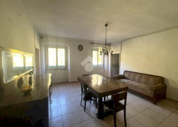 Four-room apartment Via Pian del Mulino, Sant'Olcese - photo 12