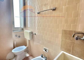 442f17d7-d606-4bab-a3ee-c9845637b853.jpeg - Trilocale Via Alessandria, Siracusa - foto 10