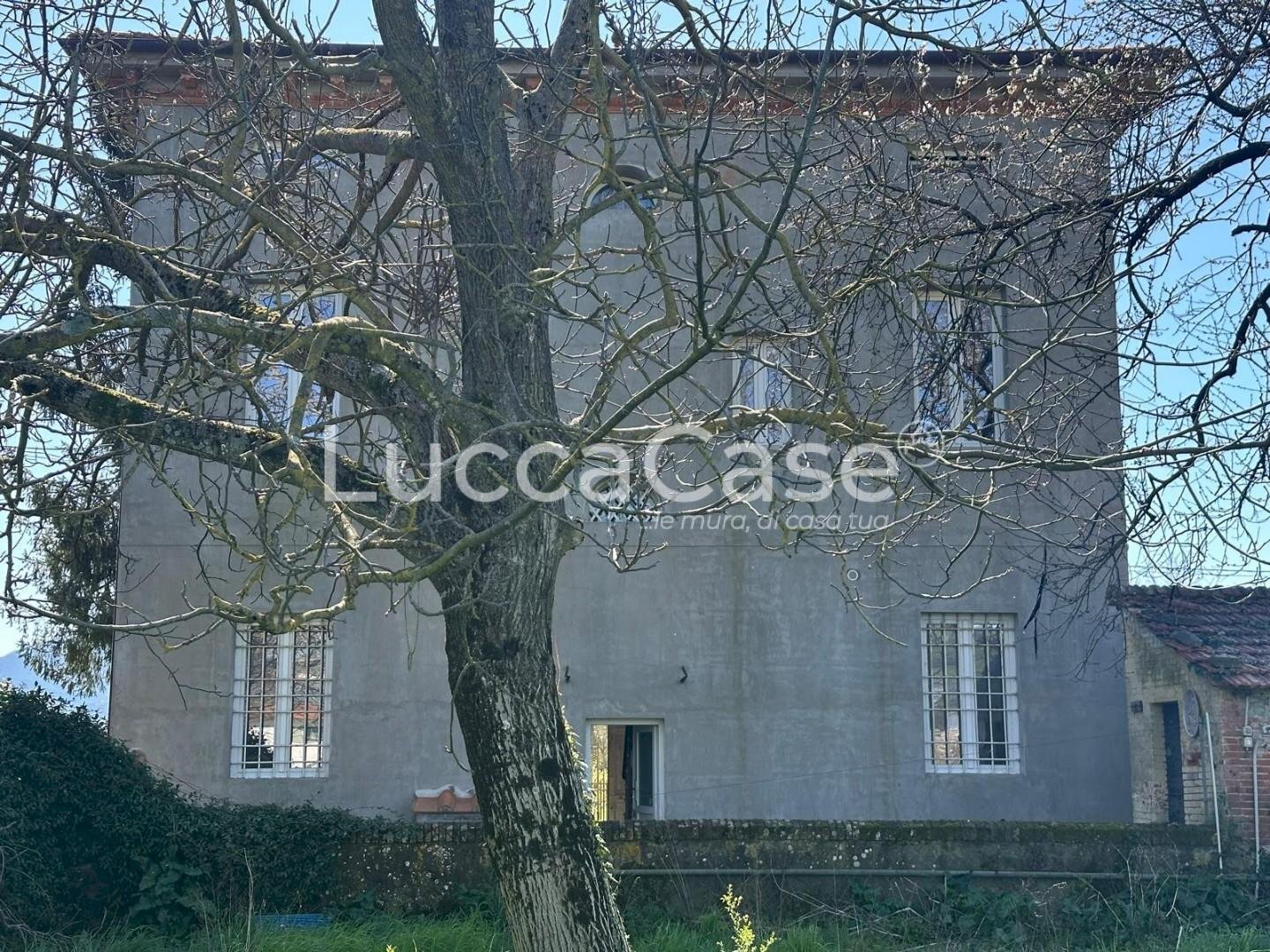 Villa Lucca - foto 1