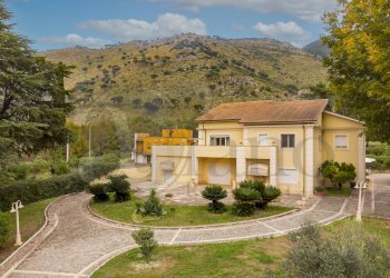 Villa Unifamiliare Via Casilina, Cassino - foto 4
