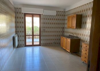 Apartment Via Pirandello, San Nicandro Garganico - photo 13