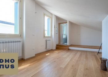 Three-room apartment Piazza Papa Giovanni Paolo II, Brembate di Sopra - photo 21