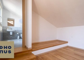 Three-room apartment Piazza Papa Giovanni Paolo II, Brembate di Sopra - photo 22