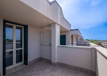 Three-room apartment Piazza Papa Giovanni Paolo II, Brembate di Sopra - photo 29