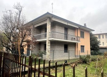 esterno 5 - Villa via Andrea Lanzani, Lodi - foto 4