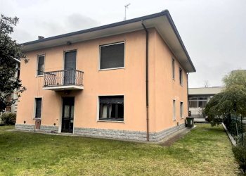 esterno 6 - Villa via Andrea Lanzani, Lodi - foto 5