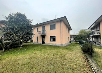 esterno 7 - Villa via Andrea Lanzani, Lodi - foto 6