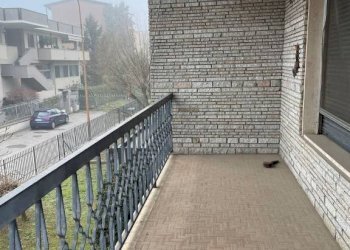 Balcone - Villa via Andrea Lanzani, Lodi - foto 22