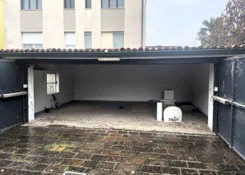 box 1 - Villa via Andrea Lanzani, Lodi - foto 35