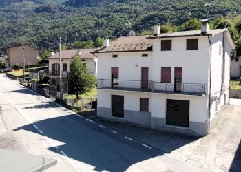 Facciata - Villa via Corna in Piano, 407, Colorina - foto 1