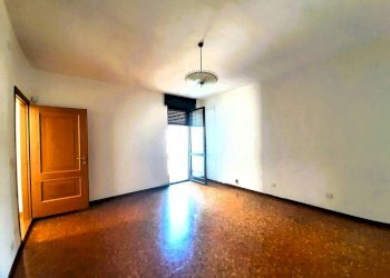 Stanza non arredata - Villa via Corna in Piano, 407, Colorina - foto 25