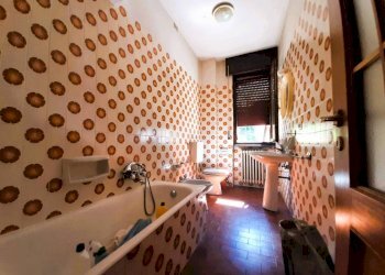 Bagno - Villa via Corna in Piano, 407, Colorina - foto 26