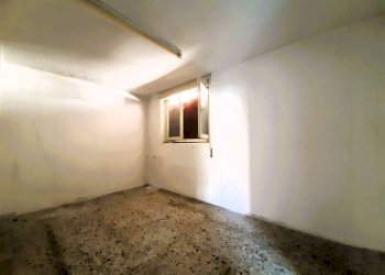 Stanza non arredata - Villa via Corna in Piano, 407, Colorina - foto 42