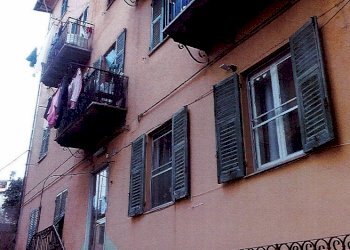 2.jpg - Magazzino Via dei Giardini 8, Genova - foto 1