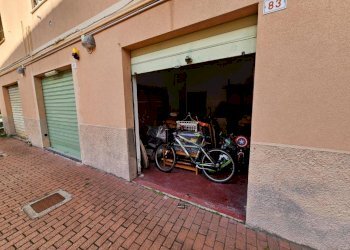 WhatsApp Image 2023-11-29 at 17.11.04 (3) (Copy).j - Box Campomorone - foto 1