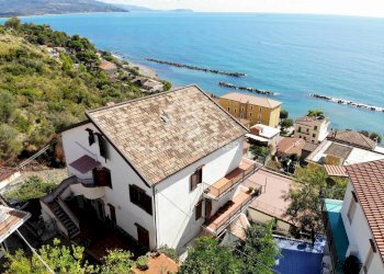 Appartamento Via Lidia Vinciprova, Pollica - foto 2