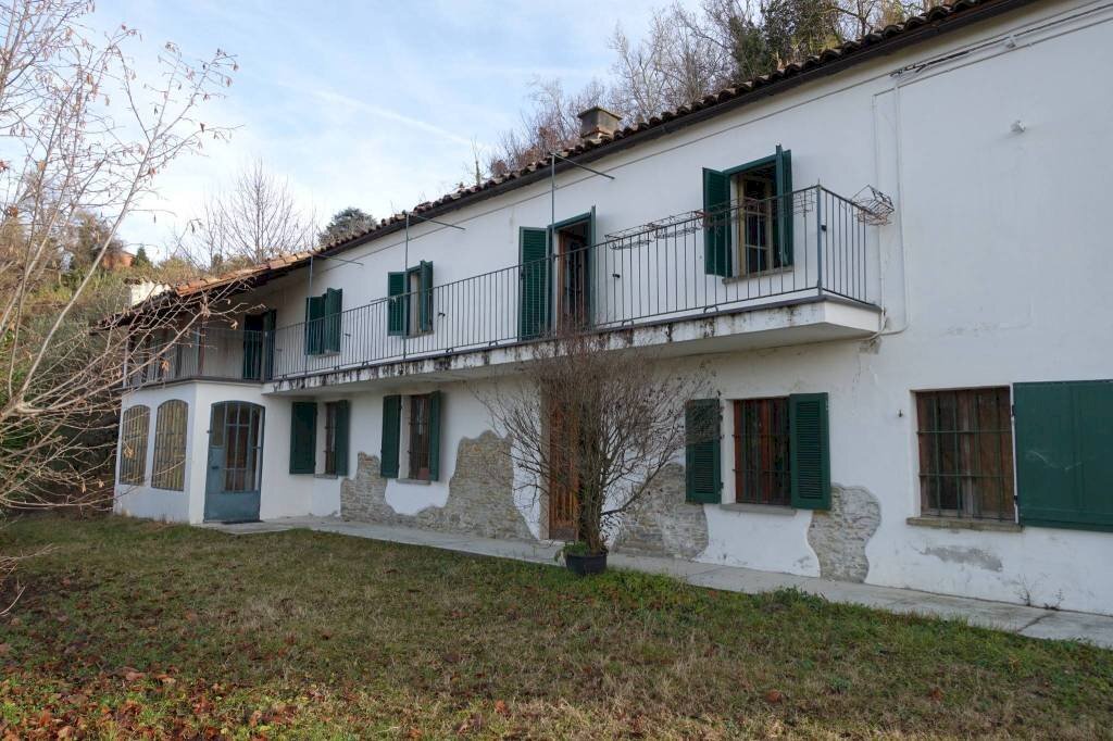 Facciata - Rustico Frazione Valdivilla, Santo Stefano Belbo - foto 3