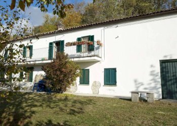 Facciata - Rustico Frazione Valdivilla, Santo Stefano Belbo - foto 5