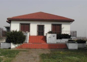 VILLA - Villa Frazione Fossetto, 74, San Salvatore Monferrato - photo 7