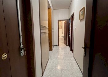 IMG_1821.jpg - Trilocale La Spezia - foto 4