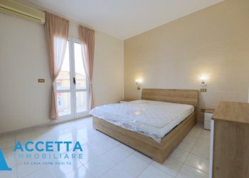 camera da letto - Two-room apartment Via Cesare Battisti 280, Taranto - photo 9