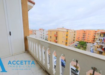 balcone - Two-room apartment Via Cesare Battisti 280, Taranto - photo 14