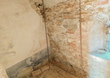 Rustic Via Antica Torriana snc, Barge - photo 12