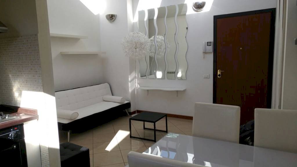 Three-room apartment via Felice Orrigoni, Varese - photo 1