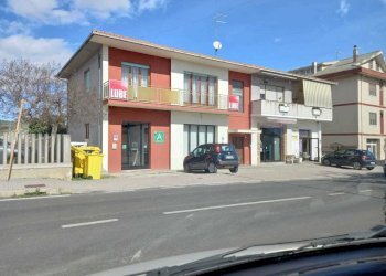 IMG-20231121-WA0001.jpg - Negozio SP4 50, Loreto Aprutino - foto 8