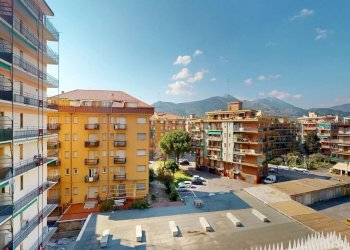 Bilocale Via Montevideo 4., Borghetto Santo Spirito - foto 19