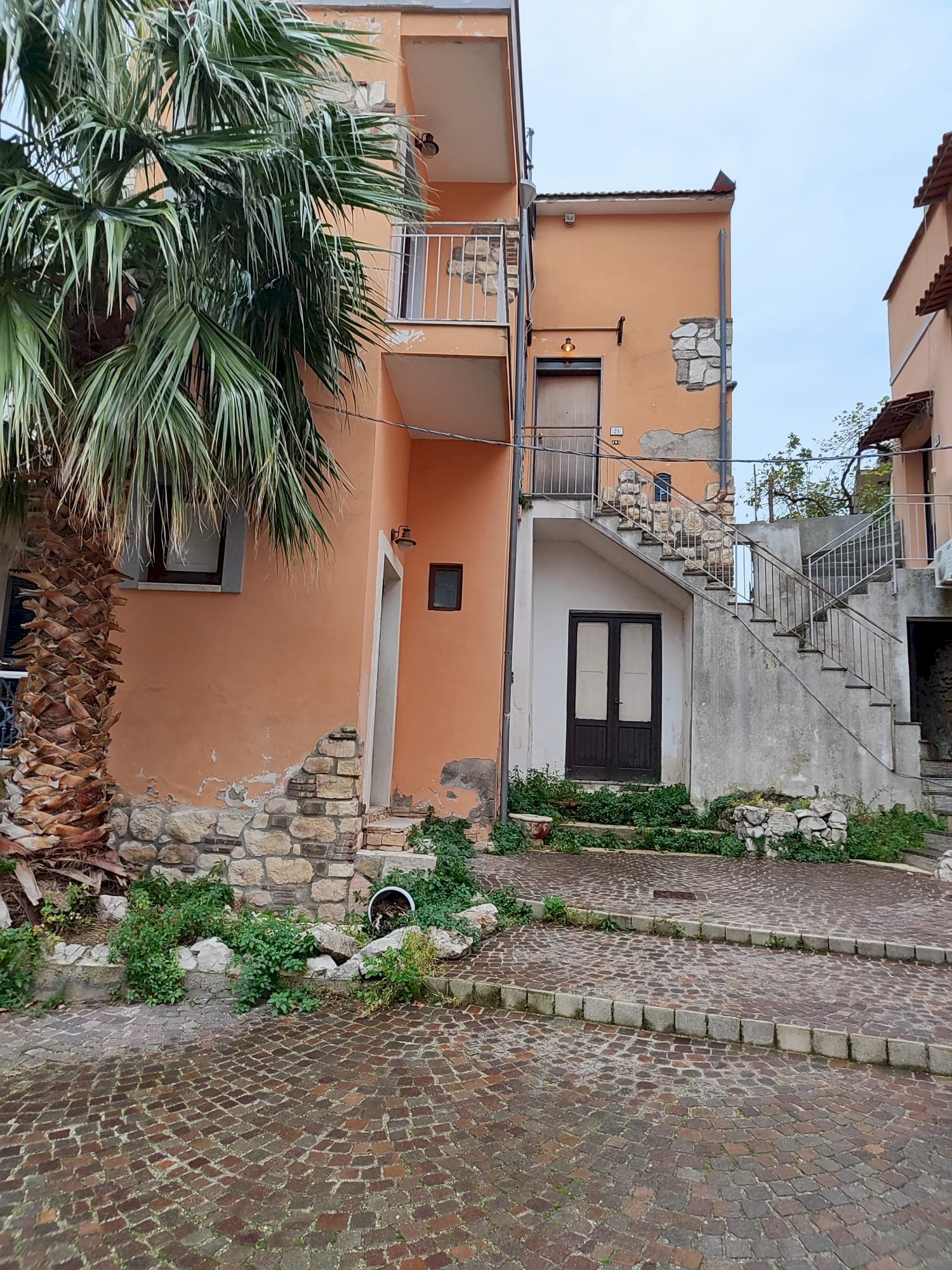 Bilocale via casa lessa, Taurano - foto 1