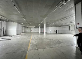 Interno non residenziale - Shed via Roberto di Ferro, 24, Alessandria - photo 3