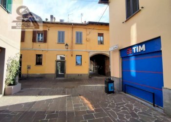 Cortile interno - Negozio via San cristoforo, 29, Saronno - foto 9