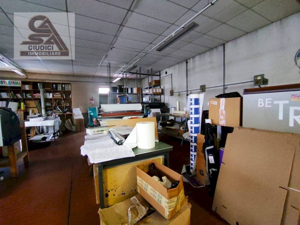 Foto 3 - Capannone via Bergamo, 33, Saronno - foto 3