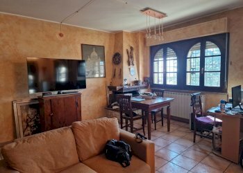 10.jpg - Porzione di casa Via dei Fiori, Passignano sul Trasimeno - foto 10