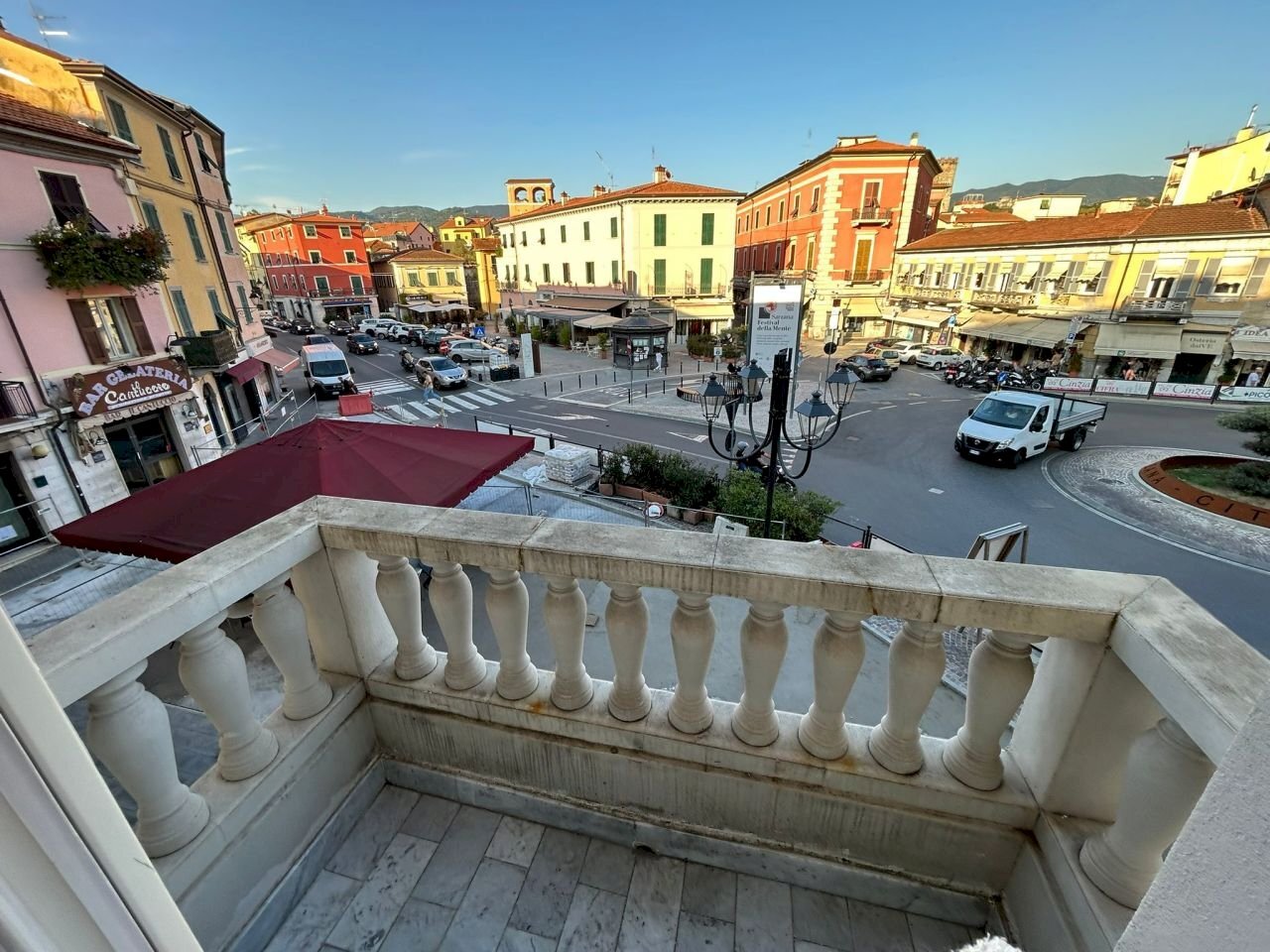 WhatsApp Image 2023-09-28 at 09.20.16 (1).jpeg - Commercial Premises Piazza San Giorgio, Sarzana - photo 3