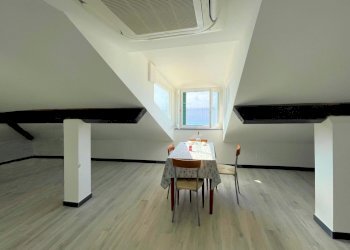 SALA E VISTA.jpg - Mansarda Via F. Crispi 12, Sori - foto 5