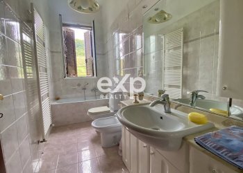 Independent house Borgoratto Mormorolo - photo 17