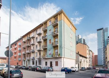 One-room apartment 19, Via Ciamarella, Torino (neighborhood Borgo Vittoria) - photo 1