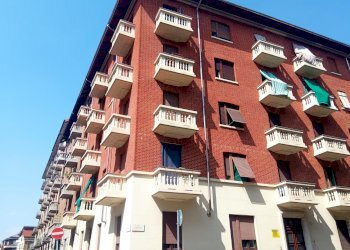 Two-room apartment 12, Via Arona, Torino (neighborhood Parella) - photo 1