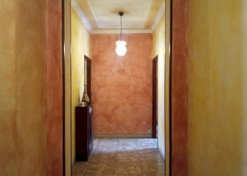 Two-room apartment 12, Via Arona, Torino (neighborhood Parella) - photo 11